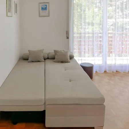 דירה Europa By Interhome קראנס-מונטנה
